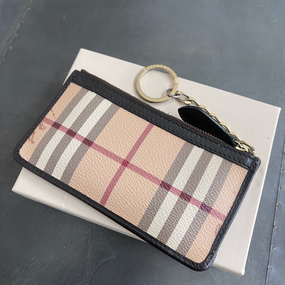Burberry Haymarket Core Lindal Coin and Card Case - Picture 3 of 5